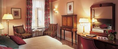 Grand Hotel classic room 400.jpg